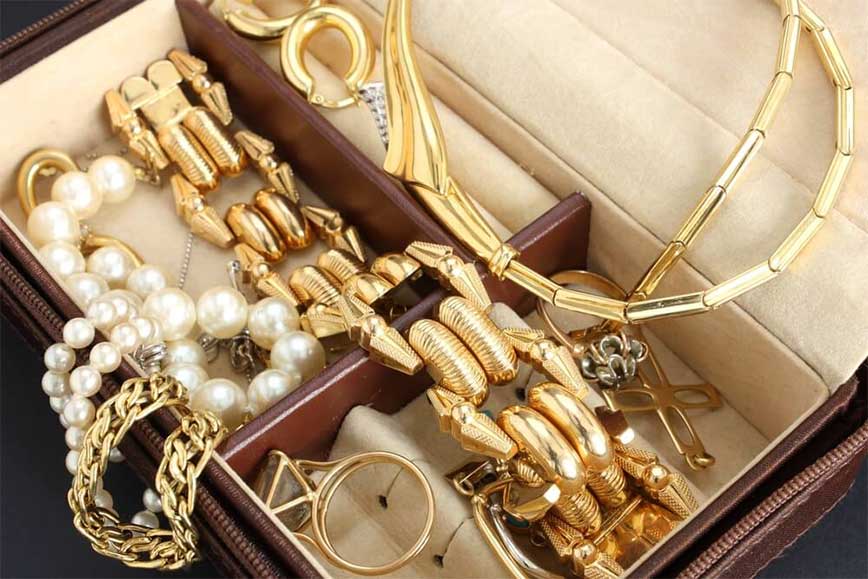 بسته بندی جواهرات قیمتی (طلا )